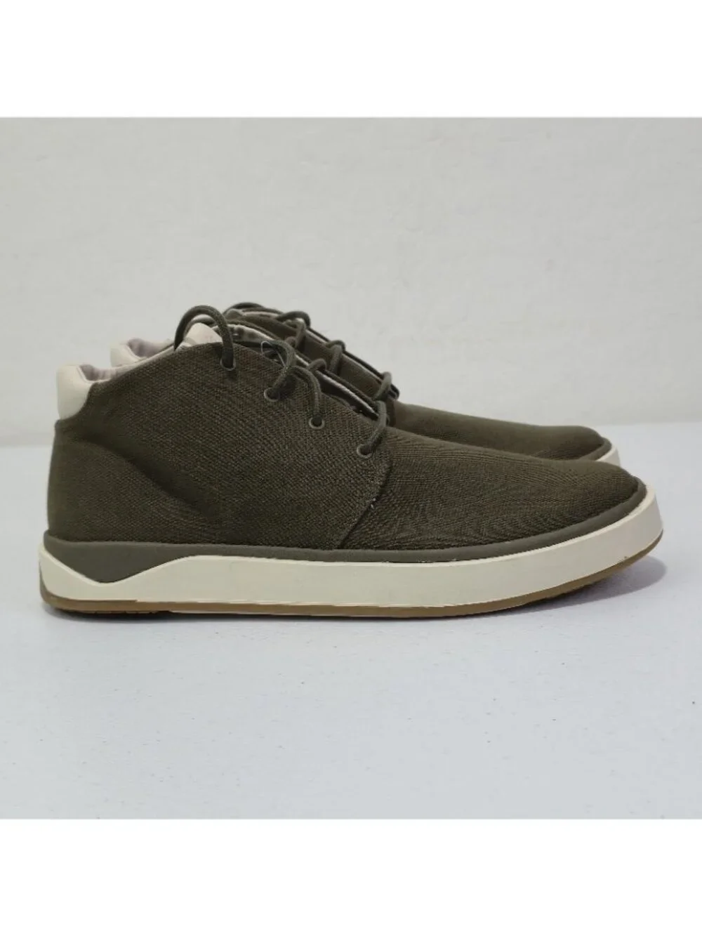 OluKai Papaku Canvas Chukka Boots Size Men's 8 / Women's 9.5 Olive Green NWOB